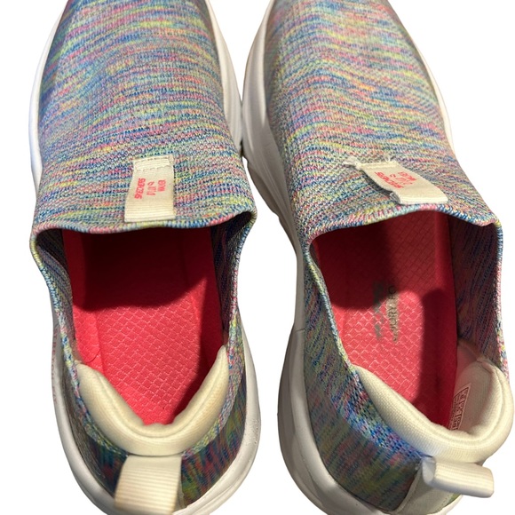 Sketchers Relaxed Fit D'Lux Walker Rainbow Sky Go Walkers Sneakers 8 - Picture 6 of 14